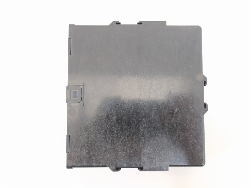 Recambio de modulo electronico para toyota auris hybrid active referencia OEM IAM 8968102030 MB2850001811 