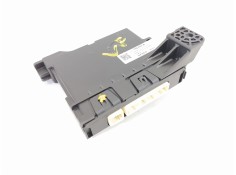 Recambio de centralita aire acondicionado para toyota auris hybrid active referencia OEM IAM 8865002E10 MB1778004490 