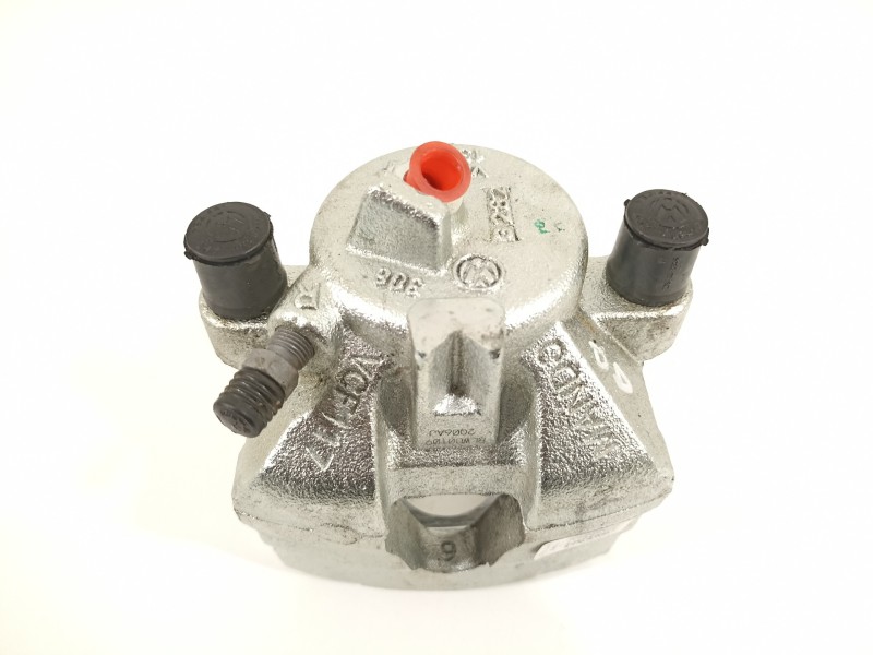 Recambio de pinza freno delantera derecha para seat arona xperience referencia OEM IAM 2Q0615106AJ 2Q0615124A 