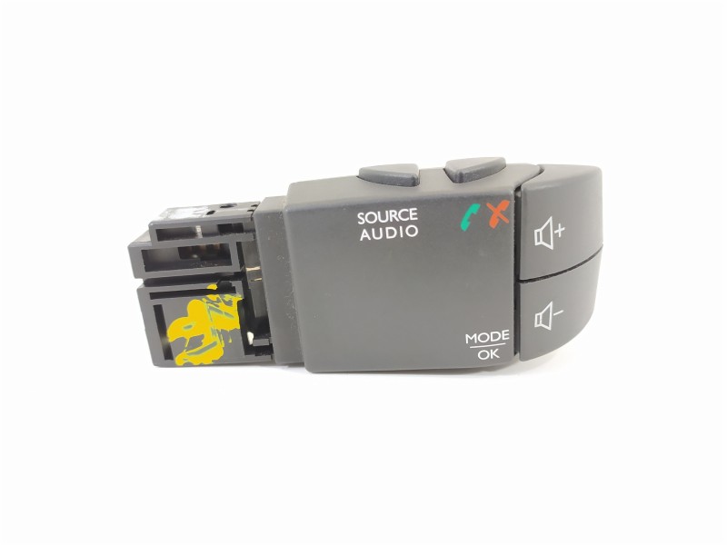 Recambio de mando multifuncion para renault clio iv grandtour dynamique referencia OEM IAM 255522448R  