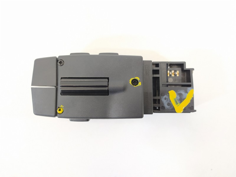 Recambio de mando multifuncion para renault clio iv grandtour dynamique referencia OEM IAM 255522448R  