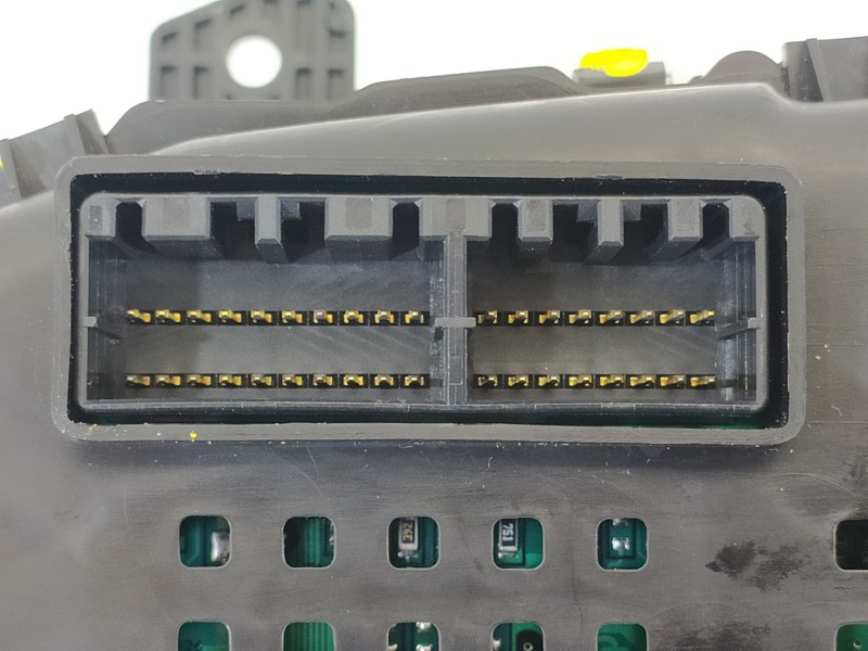 Recambio de cuadro instrumentos para hyundai i30 classic referencia OEM IAM 940032R200  