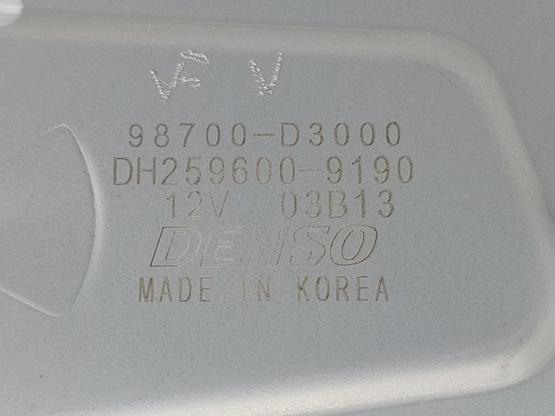 Recambio de motor limpia trasero para hyundai tucson kosmo 4wd referencia OEM IAM 98700D3000  