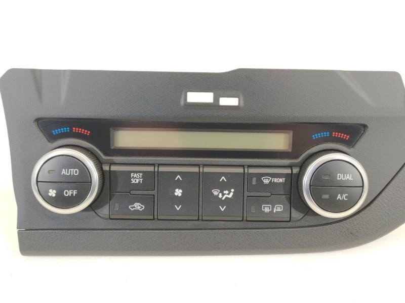 Recambio de mando climatizador para toyota auris hybrid active referencia OEM IAM 5424A31A 5590002360 75F542