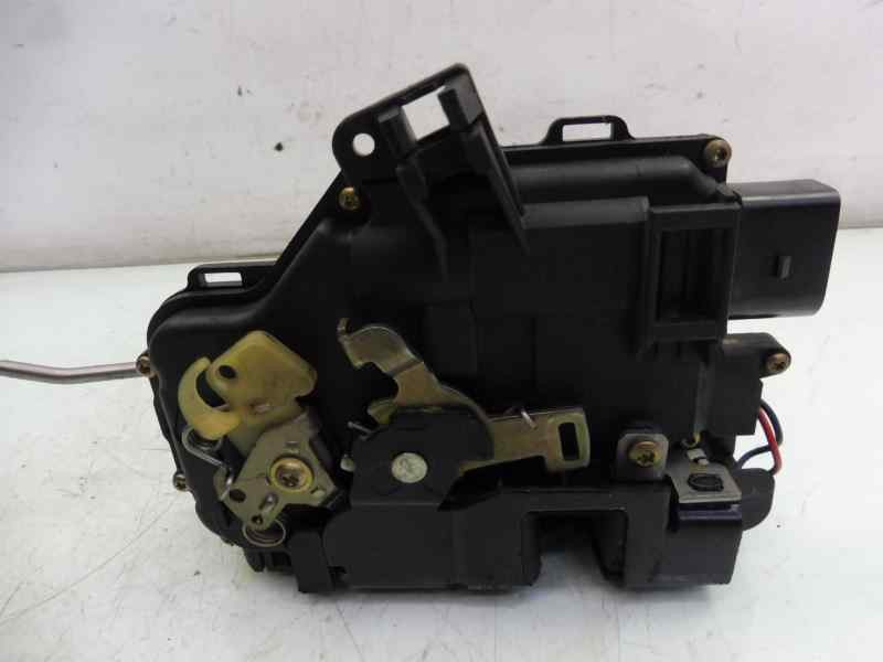 Recambio de cerradura puerta delantera izquierda para audi a4 cabrio (8h) 2.5 tdi referencia OEM IAM 4B1837015G  