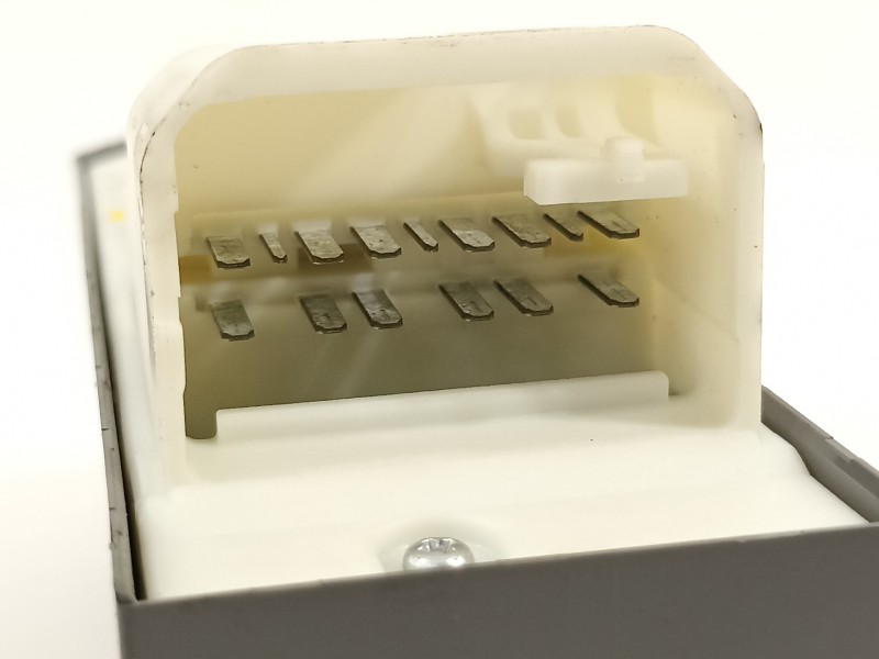 Recambio de mando elevalunas delantero izquierdo para toyota yaris city referencia OEM IAM 848200D260  