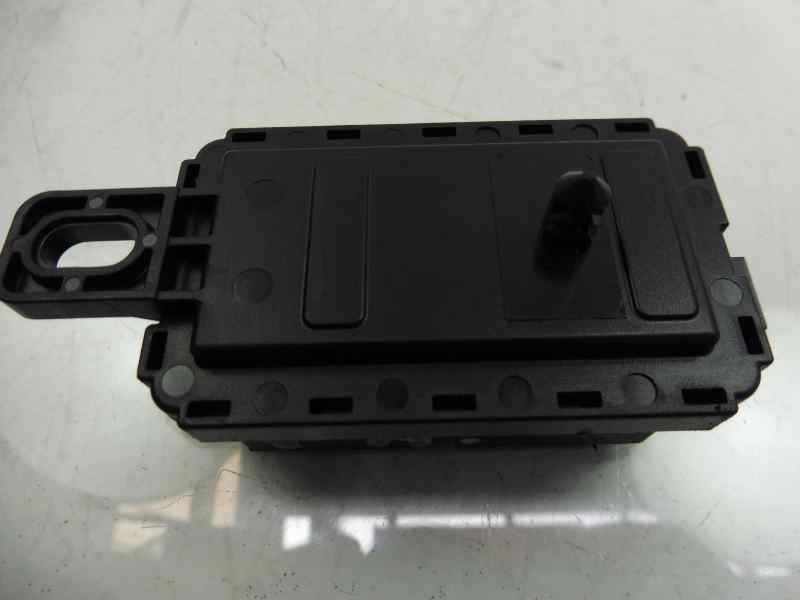 Recambio de modulo electronico para bmw serie 1 lim. 5-trg. (f20) 116d referencia OEM IAM 939784601  
