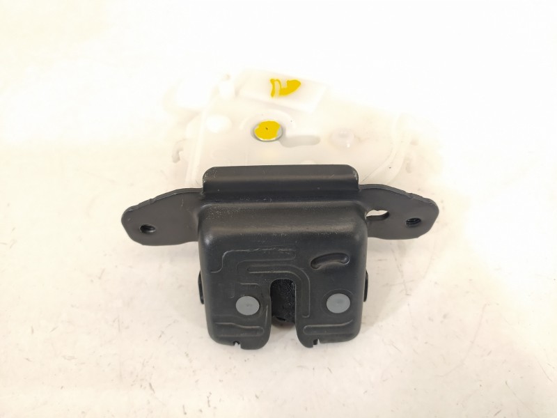 Recambio de cerradura maletero / porton para toyota auris hybrid active referencia OEM IAM   