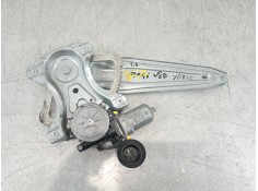 Recambio de elevalunas trasero derecho para toyota yaris city referencia OEM IAM 857200D120  