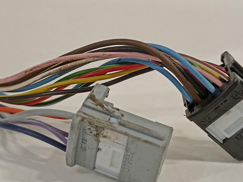 Recambio de retrovisor derecho para renault talisman business referencia OEM IAM   