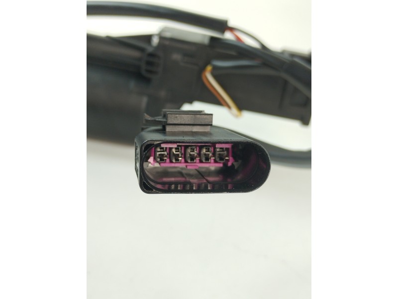 Recambio de cerradura maletero / porton para audi a8 (4e2) 3.7 quattro referencia OEM IAM 4E0827383C  