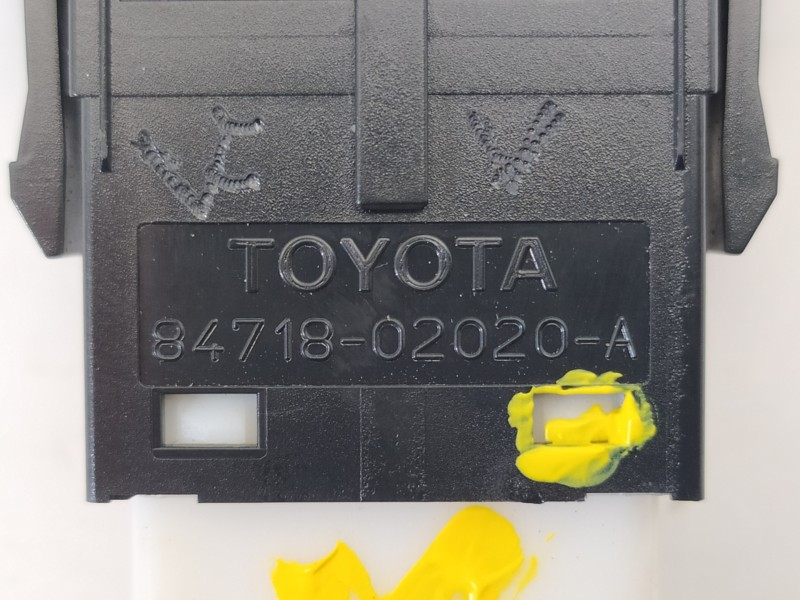 Recambio de palanca freno de mano para toyota auris hybrid active referencia OEM IAM 8471802020A  
