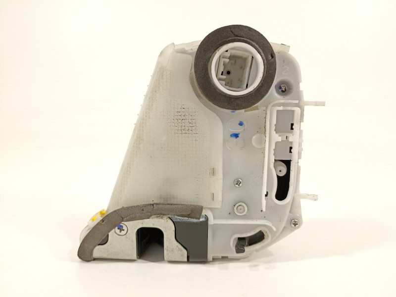 Recambio de cerradura puerta trasera izquierda para toyota yaris city referencia OEM IAM 690600D110  