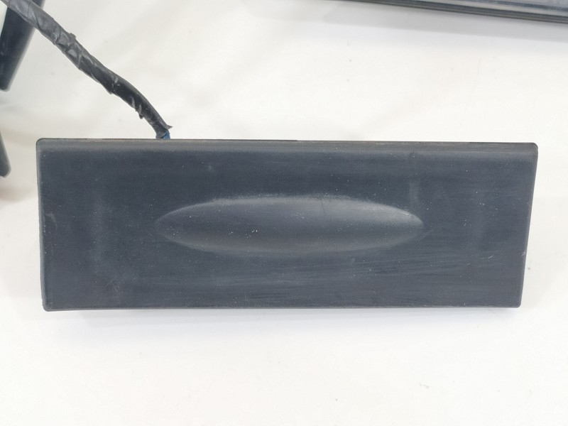 Recambio de maneta exterior porton para hyundai tucson kosmo 4wd referencia OEM IAM 92501D3000  