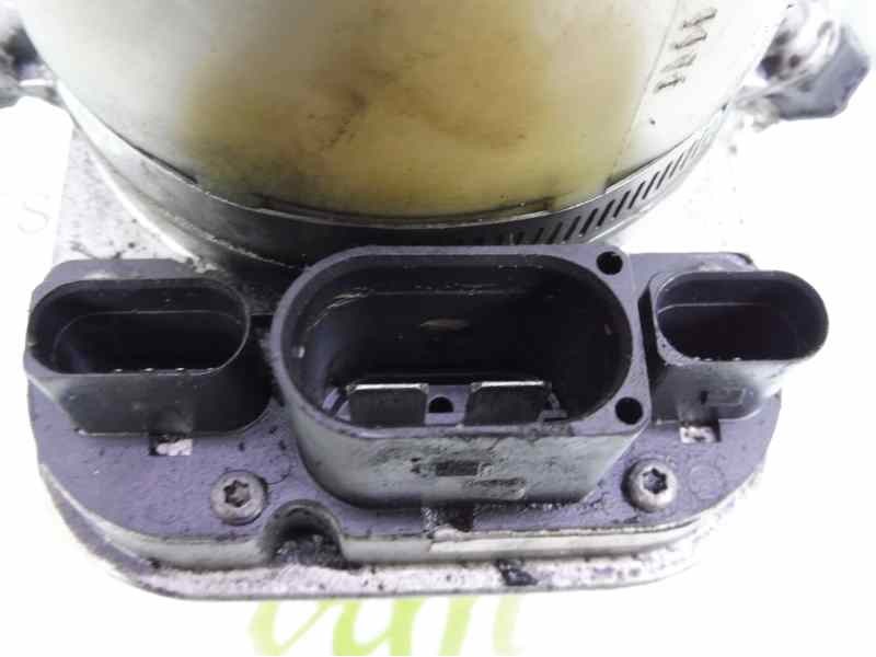 Recambio de bomba direccion para seat ibiza (6l1) signo referencia OEM IAM 6Q0423156 6Q0423371 