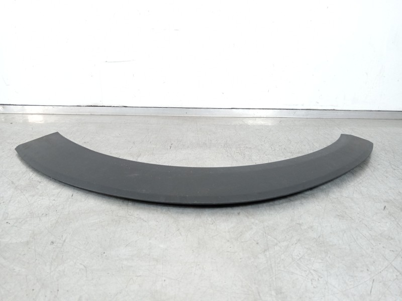 Recambio de aletin delantero izquierdo para hyundai tucson kosmo 4wd referencia OEM IAM 87713D7000  