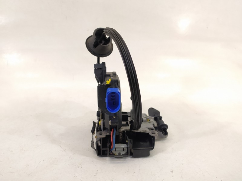 Recambio de cerradura puerta trasera izquierda para audi a8 (4e2) 3.7 quattro referencia OEM IAM 4E0839015  