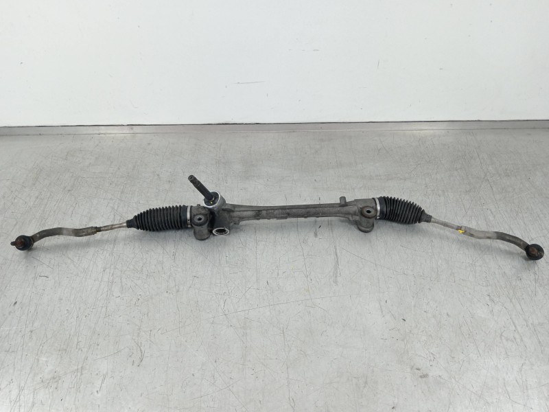 Recambio de cremallera direccion para toyota yaris city referencia OEM IAM 45295480B  