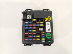 Recambio de caja reles / fusibles para hyundai tucson kosmo 4wd referencia OEM IAM 91950D3240  