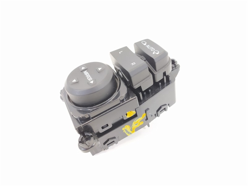 Recambio de mando retrovisor para hyundai tucson kosmo 4wd referencia OEM IAM 93573D3000 3C14801210 