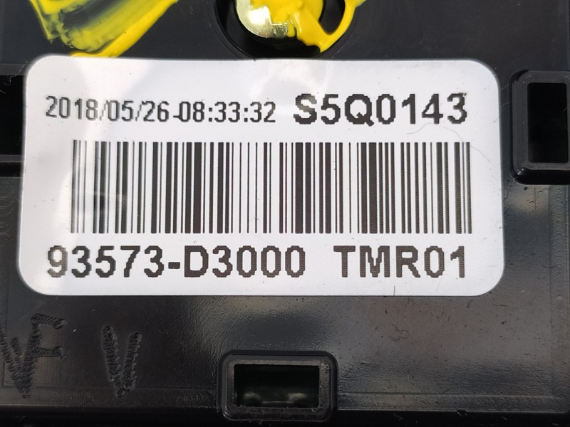 Recambio de mando retrovisor para hyundai tucson kosmo 4wd referencia OEM IAM 93573D3000 3C14801210 