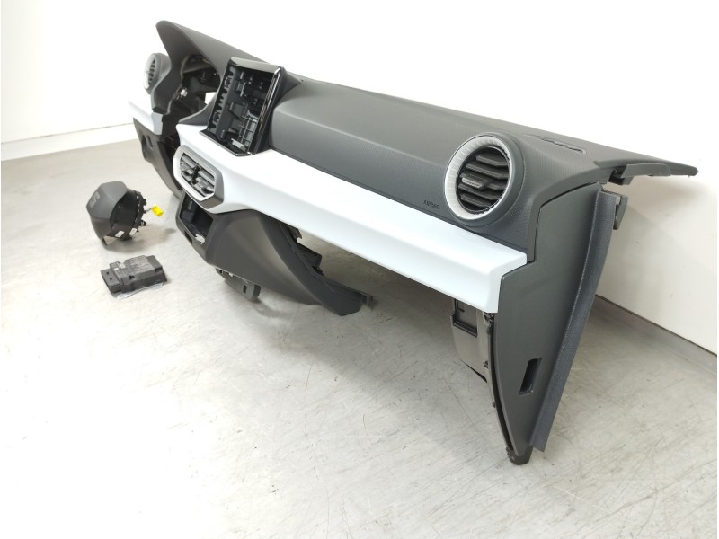 Recambio de kit airbag para seat arona xperience referencia OEM IAM 6F1857075 5QF959655 5F0880201