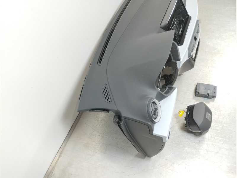 Recambio de kit airbag para seat arona xperience referencia OEM IAM 6F1857075 5QF959655 5F0880201