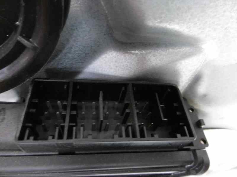 Recambio de elevalunas delantero derecho para seat ibiza (6l1) stella referencia OEM IAM 6L3837752AD 6Q2959801A 