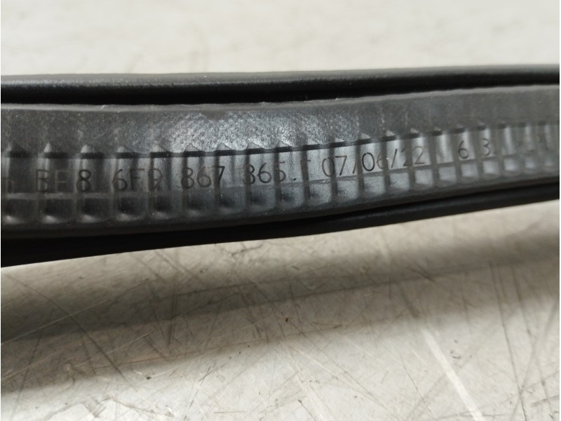 Recambio de gomas contorno puerta para seat arona xperience referencia OEM IAM 6F9867365F  