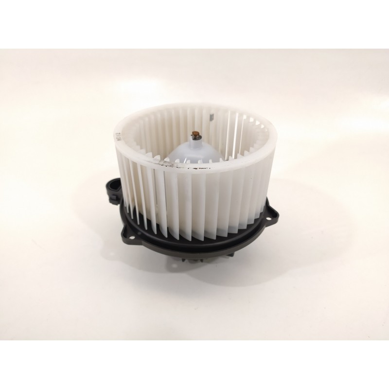 Recambio de ventilador calefaccion para hyundai tucson kosmo 4wd referencia OEM IAM D316NFFAA  