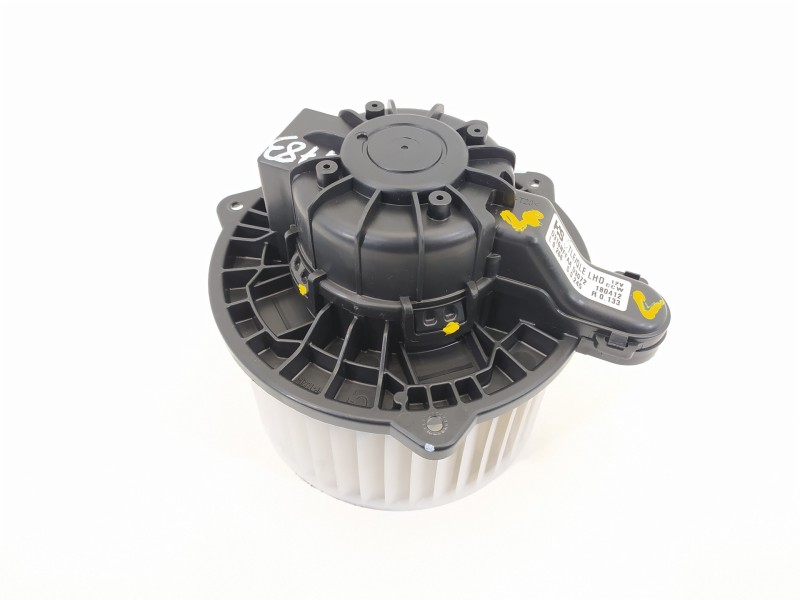 Recambio de ventilador calefaccion para hyundai tucson kosmo 4wd referencia OEM IAM D316NFFAA  