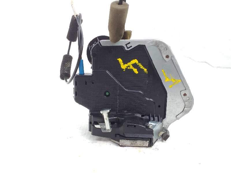 CERRADURA PUERTA TRASERA IZQUIERDA 6906053040 