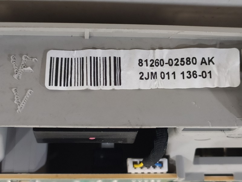 Recambio de luz interior para toyota auris hybrid active referencia OEM IAM 8126002580AK  