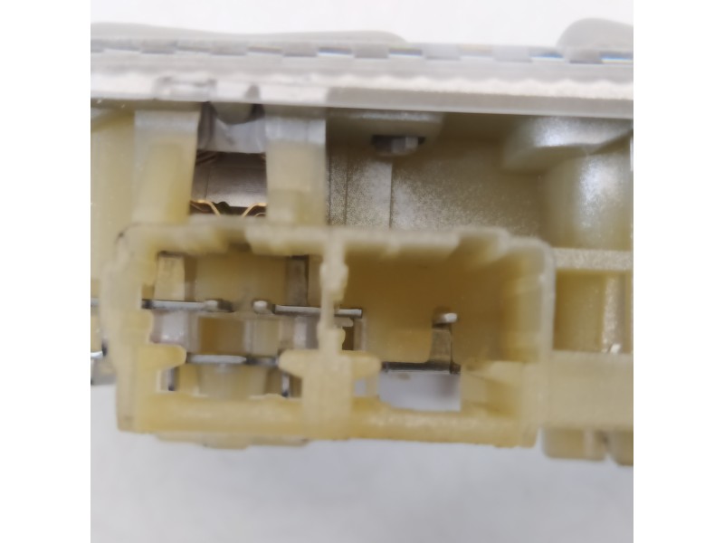 Recambio de luz interior para citroën c3 1.6 hdi audace referencia OEM IAM 9680713880  