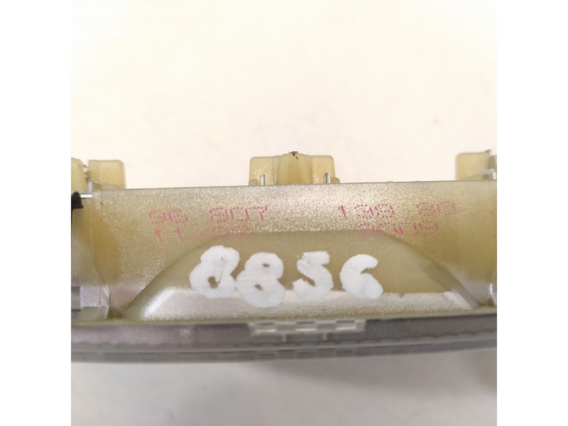 Recambio de luz interior para citroën c3 1.6 hdi audace referencia OEM IAM 9680713880  