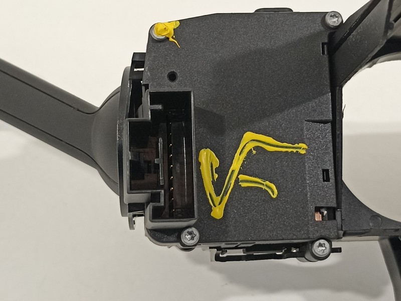 Recambio de mando intermitentes para seat arona xperience referencia OEM IAM 2Q1953507L  