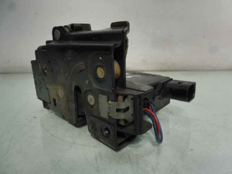 Recambio de cerradura puerta delantera derecha para skoda octavia berlina (1u2) 1.9 tdi glx referencia OEM IAM   