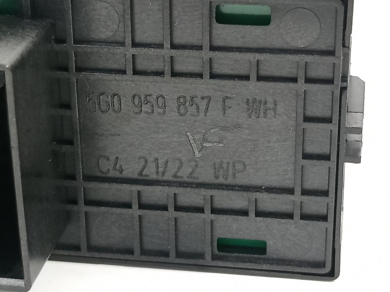 Recambio de mando elevalunas delantero izquierdo para seat arona xperience referencia OEM IAM 5G0959857F  