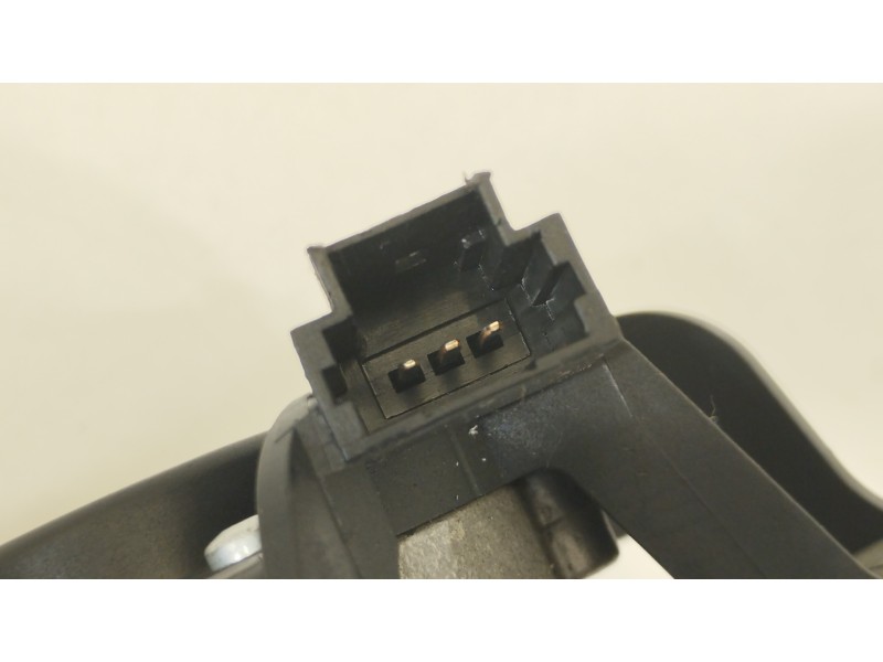 Recambio de motor limpia trasero para renault kangoo expression referencia OEM IAM 8200431392 390201836 