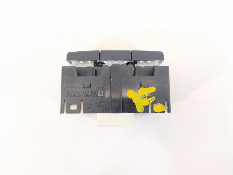 Recambio de mando multifuncion para toyota auris hybrid active referencia OEM IAM 8497002060  