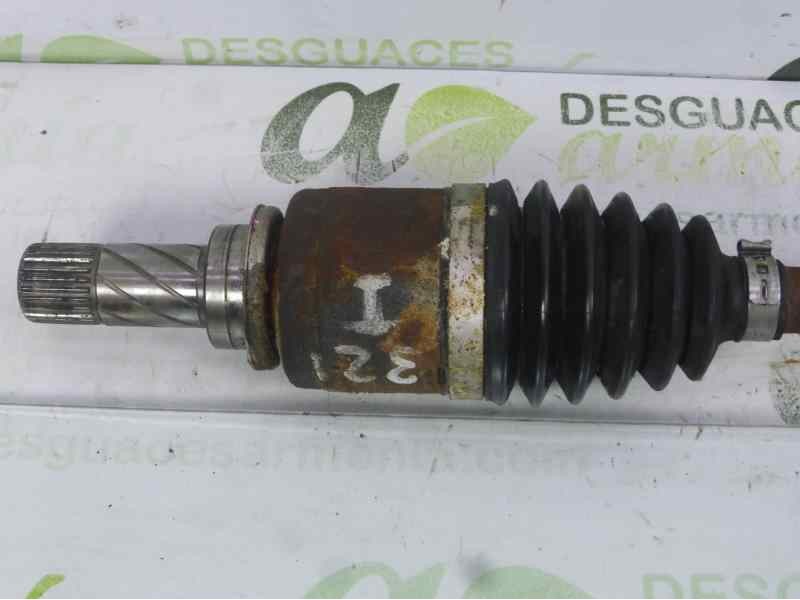 Recambio de transmision delantera izquierda para renault clio iii style referencia OEM IAM 8200499585  