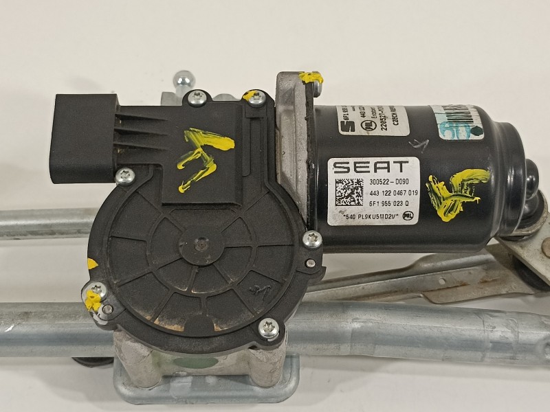 Recambio de motor limpia delantero para seat arona xperience referencia OEM IAM 6F1955113E 6F1955023Q 