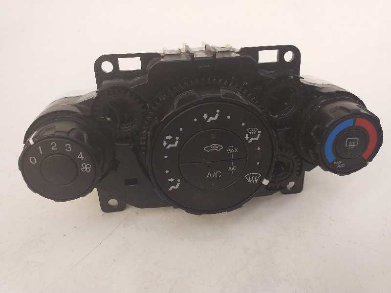 Recambio de mando calefaccion / aire acondicionado para ford fiesta (ccn) trend referencia OEM IAM C1B119980AC  