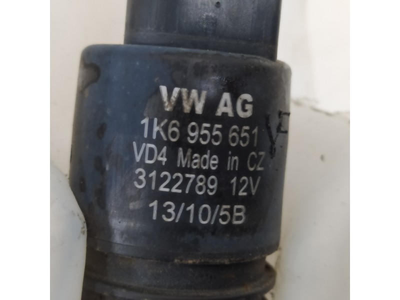 Recambio de deposito limpia para seat ibiza st (6j8) style referencia OEM IAM 6Q0955453N  