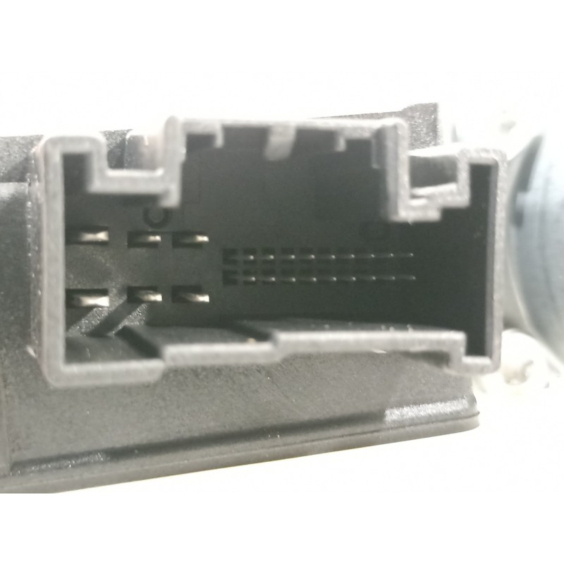 Recambio de elevalunas delantero derecho para seat arona xperience referencia OEM IAM 6F9837462C 2Q1959406E 0130822064