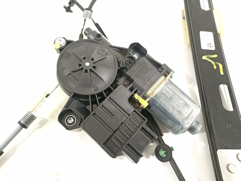 Recambio de elevalunas delantero derecho para seat arona xperience referencia OEM IAM 6F9837462C 2Q1959406E 0130822064