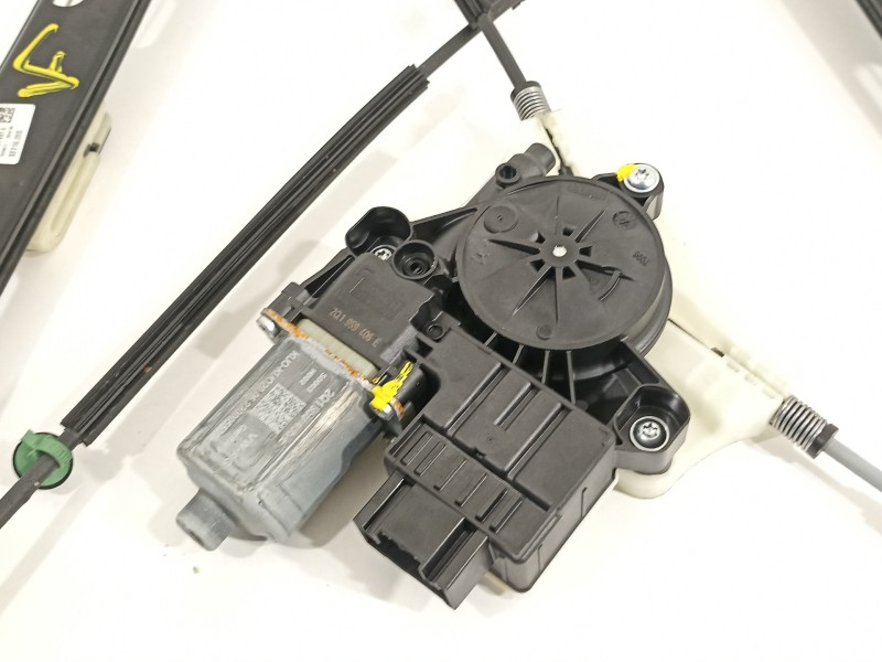 Recambio de elevalunas delantero izquierdo para seat arona xperience referencia OEM IAM 6F9837461C 2Q1959405E 0130822065