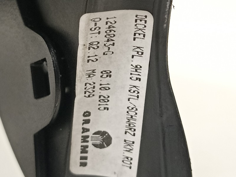 Recambio de apoyabrazos central para mercedes-benz clase cla (w117) cla 200 cdi (117.308) referencia OEM IAM A2466800819  