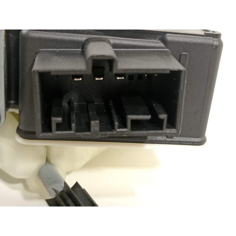 Recambio de elevalunas trasero izquierdo para seat arona xperience referencia OEM IAM 6F0839461C 5Q0959407D 0130822695