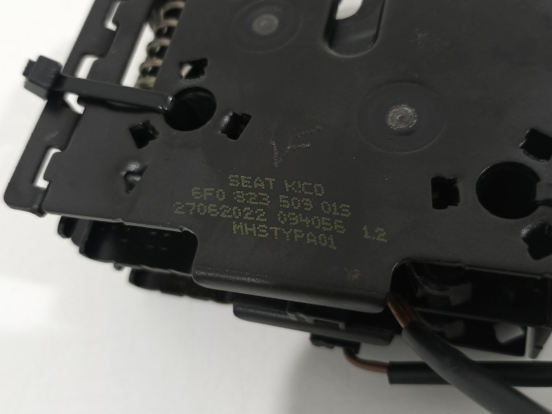 Recambio de cerradura capot para seat arona xperience referencia OEM IAM 6F0823509  